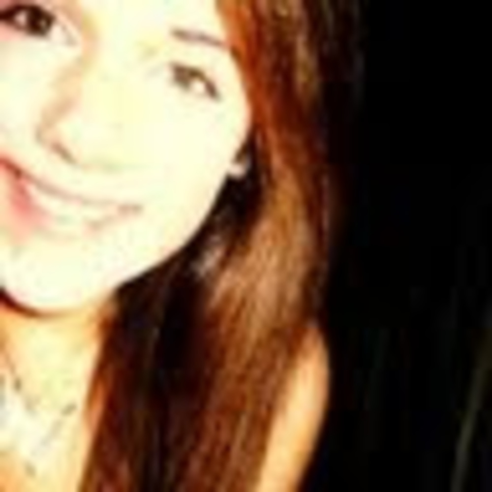 Meet your Posher, Caroline